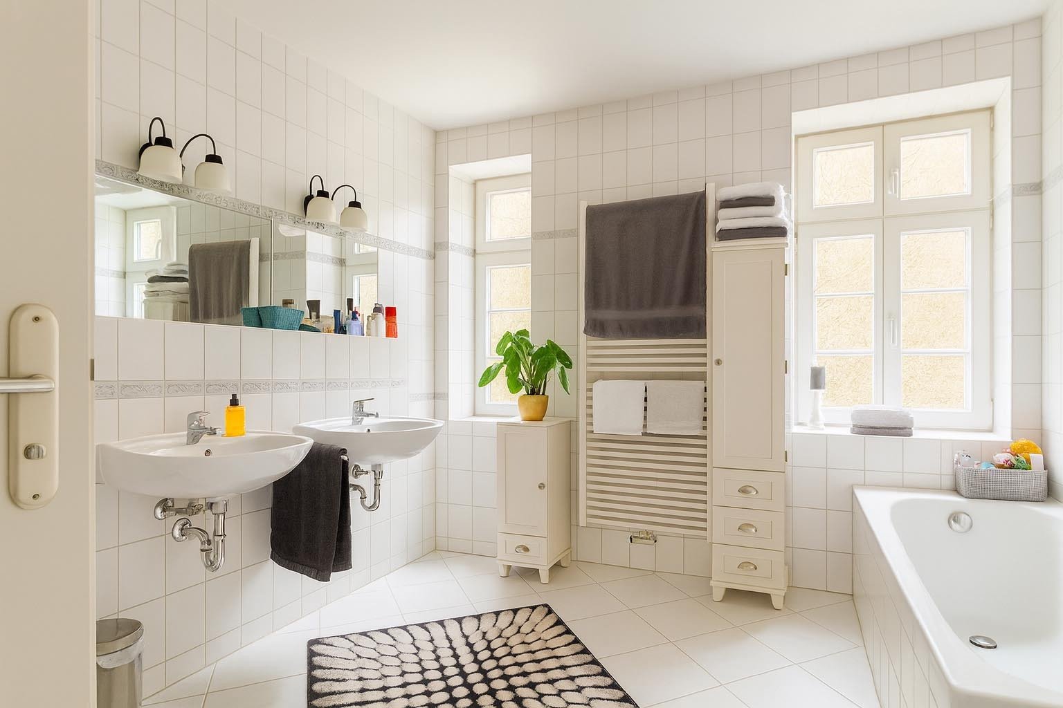 Geschmackvolle Wohnung in saniertem Denkmal