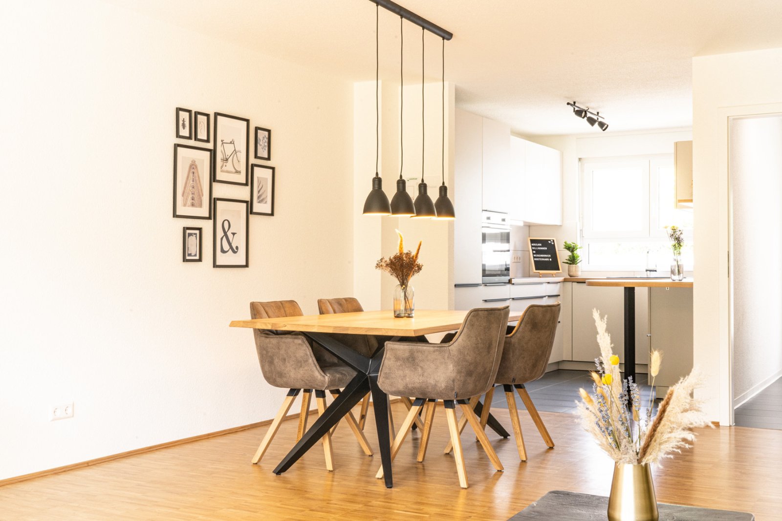 Neugebautes Reihenendhaus in ruhiger Lage und kurzem Weg nach Darmstadt