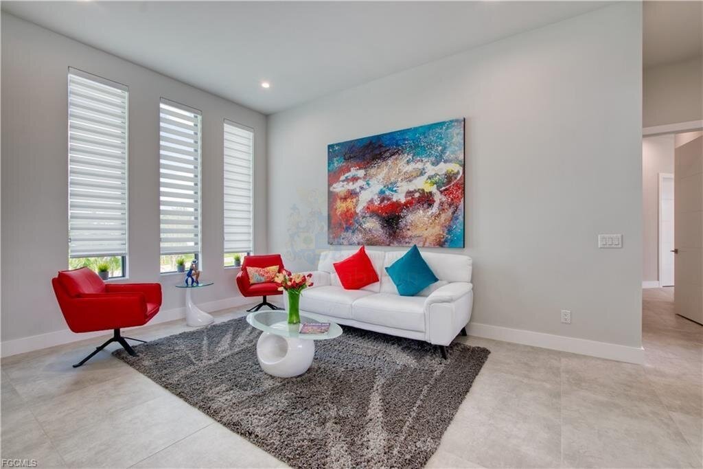 Traumhafte Waterfront-Villa in Cape Coral - Neubau mit Bootsanlage, Salzwasserpool & Luxusausstattung