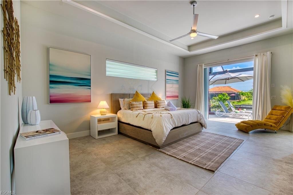 Traumhafte Waterfront-Villa in Cape Coral - Neubau mit Bootsanlage, Salzwasserpool & Luxusausstattung