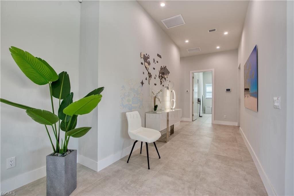 Traumhafte Waterfront-Villa in Cape Coral - Neubau mit Bootsanlage, Salzwasserpool & Luxusausstattung