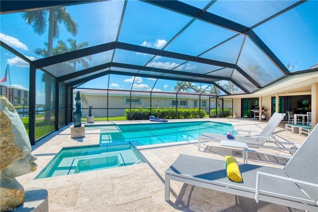 Traumvilla am Wasser - Segelbootzugang &amp; atemberaubende Aussicht