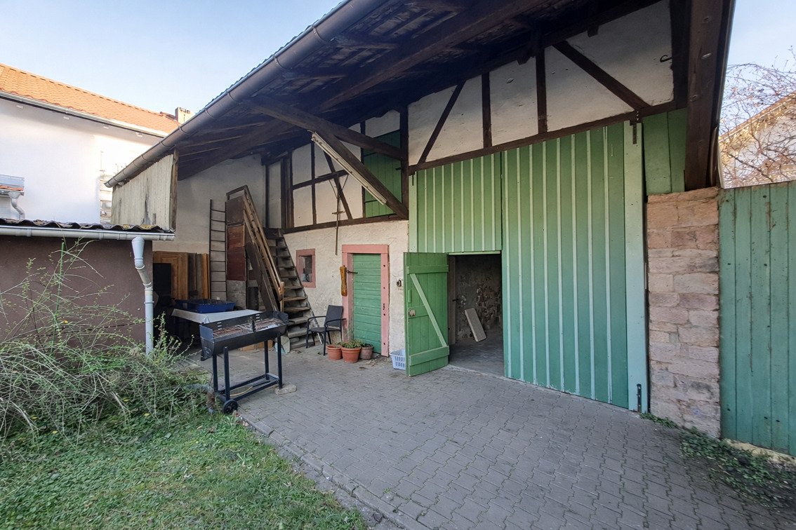 charmantes Bauernhaus mit Scheune