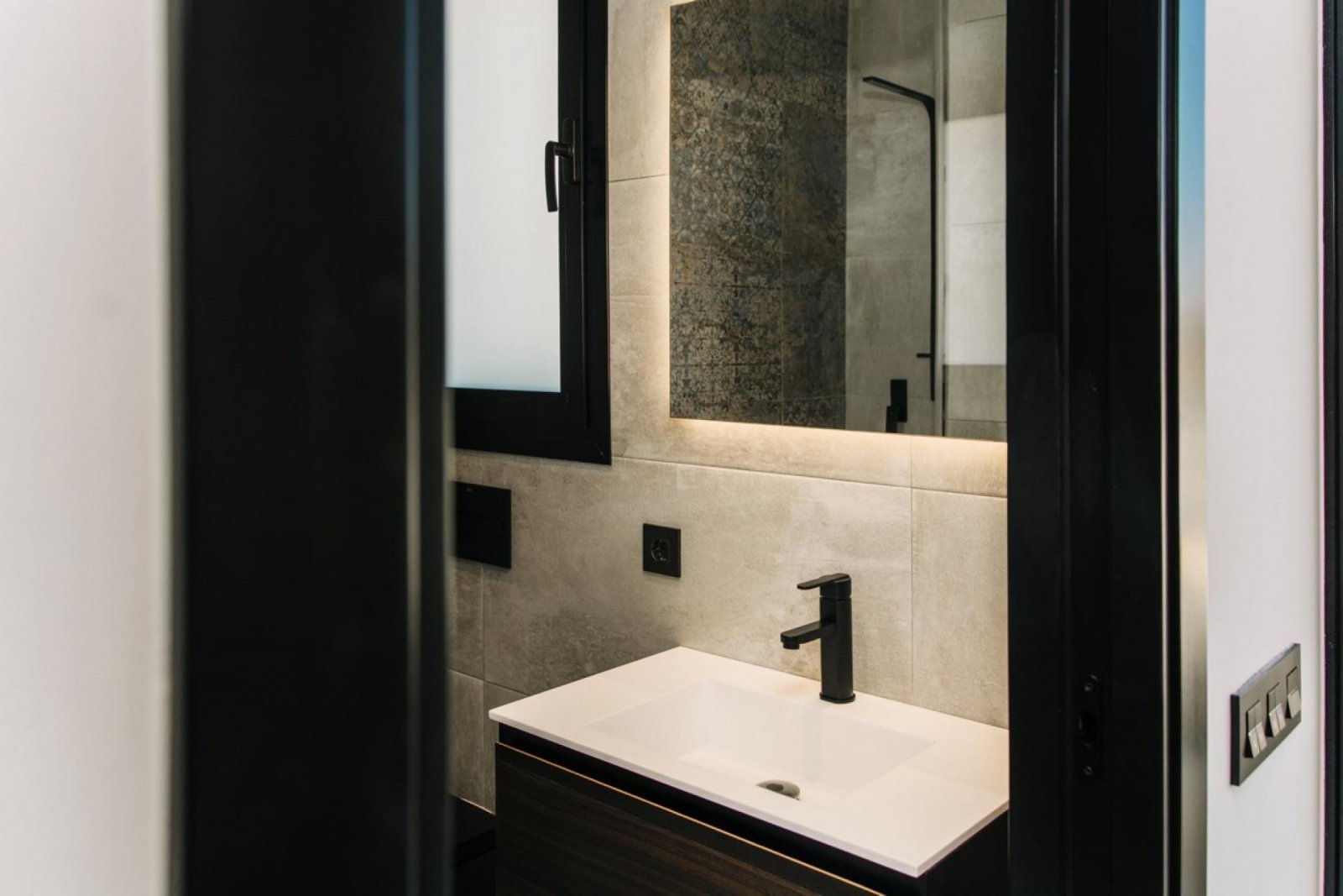 Exklusive Villa mit Infinity-Pool &amp; Meerblick