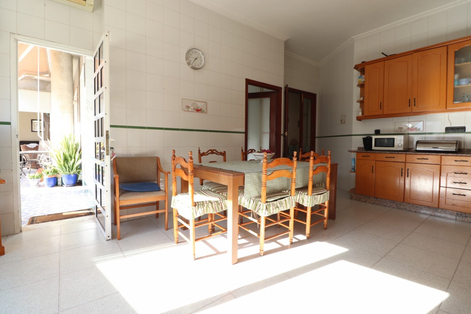Sonniges Apartment mit Terrasse &amp; Blick
