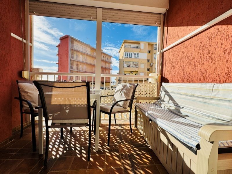 Strandnahe Wohnung mit Meerblick &amp; Terrasse