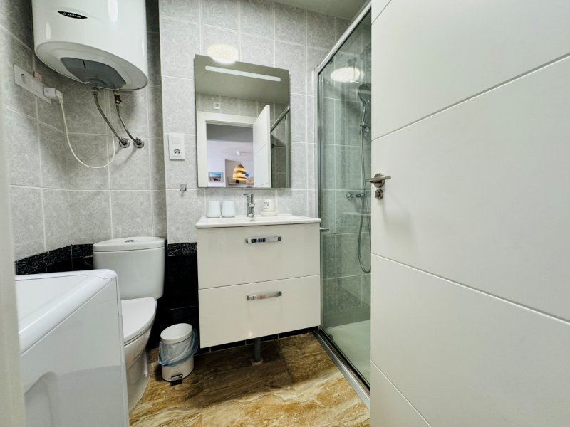 Strandnahe Wohnung mit Meerblick &amp; Terrasse