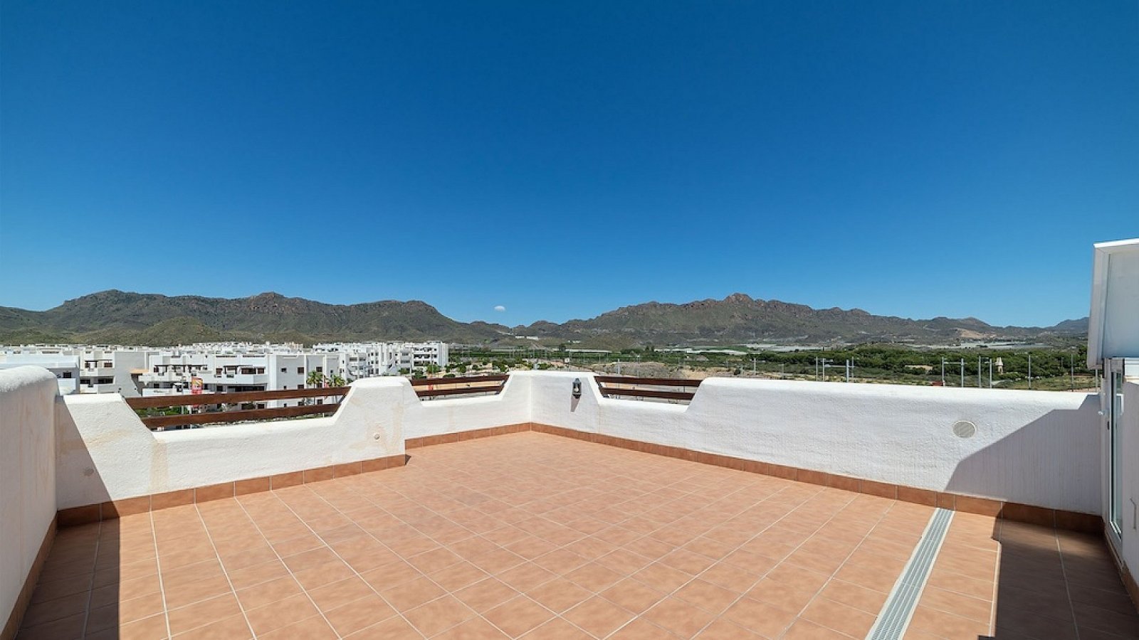 Moderne Apartments mit Solarium &amp; Gemeinschaftspool