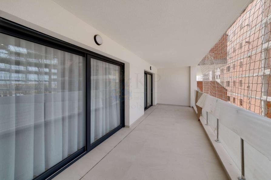 Hochmoderne Wohnung im privatem Wohnkomplex sehr nahe am Meer