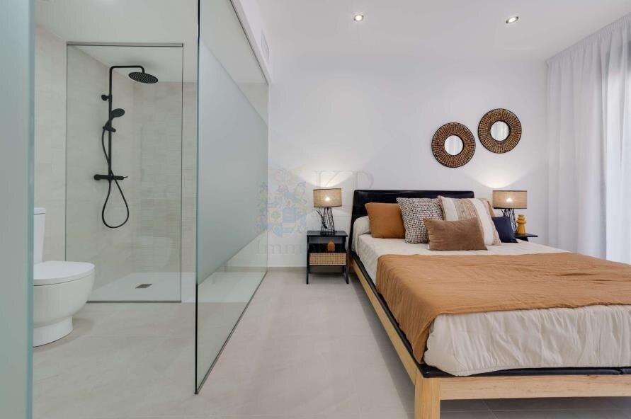 Hochmoderne Wohnung im privatem Wohnkomplex sehr nahe am Meer