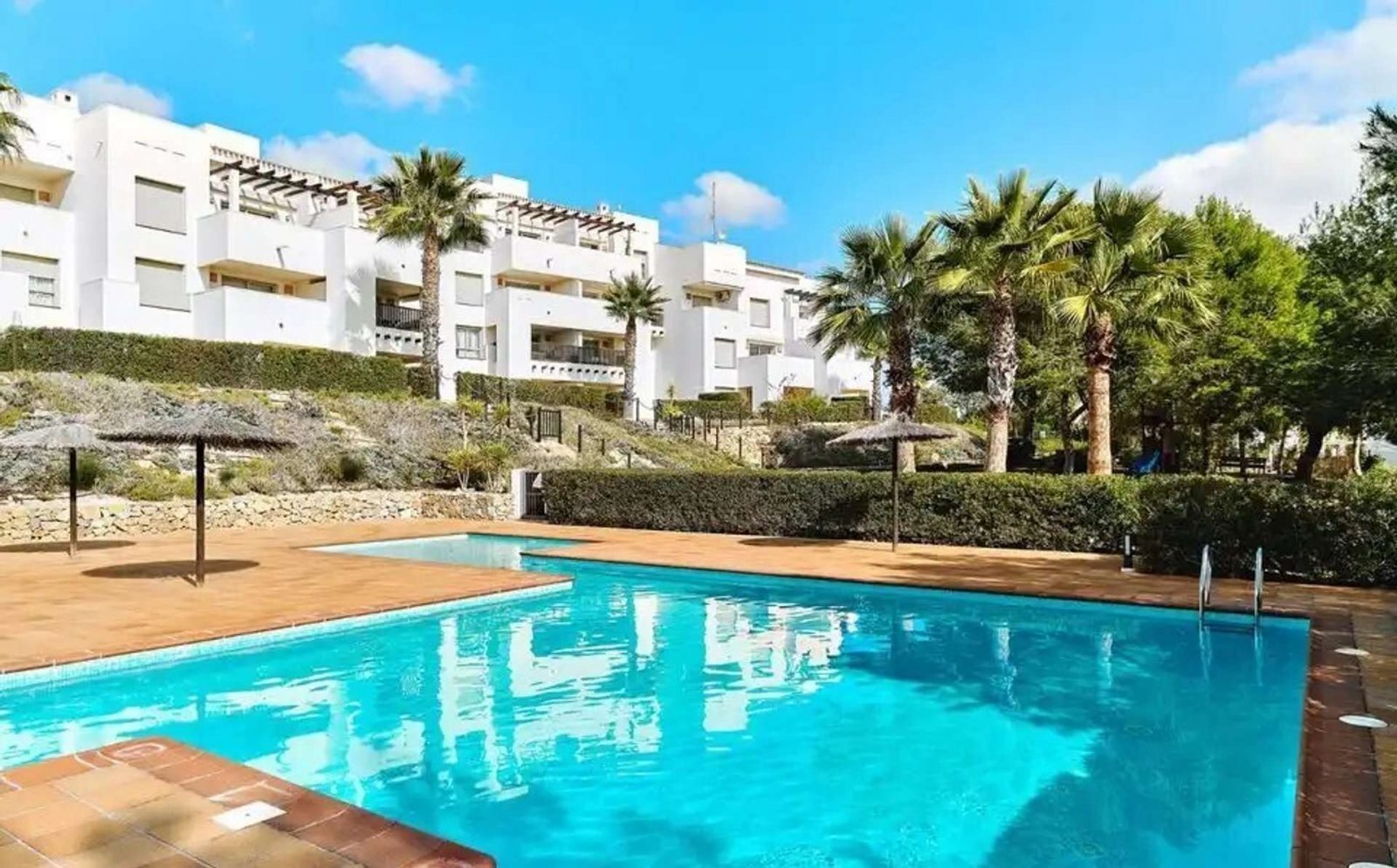 Schöne Wohnung in las Colinas Golf und Countryclub