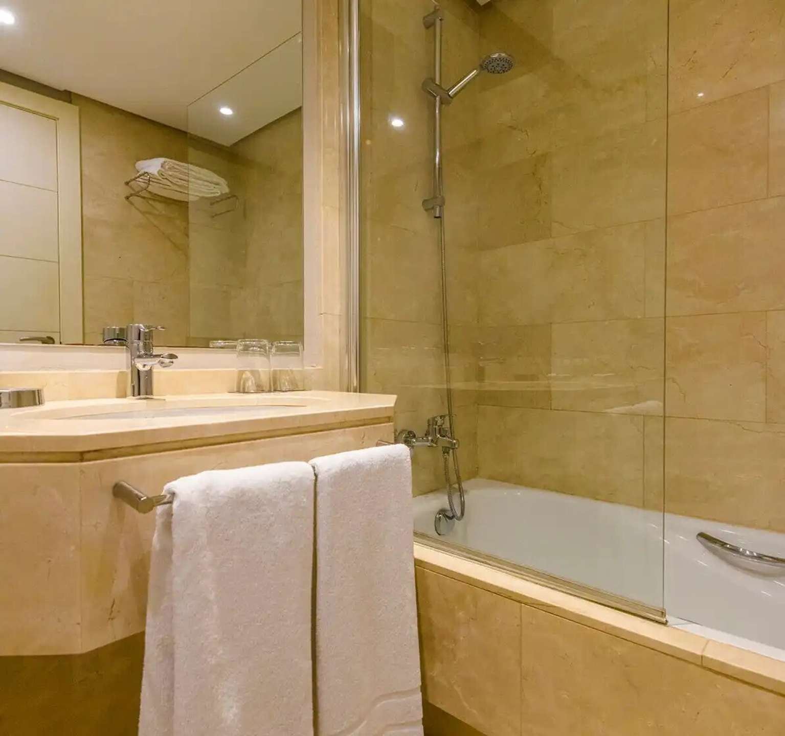 Schöne Wohnung in las Colinas Golf und Countryclub