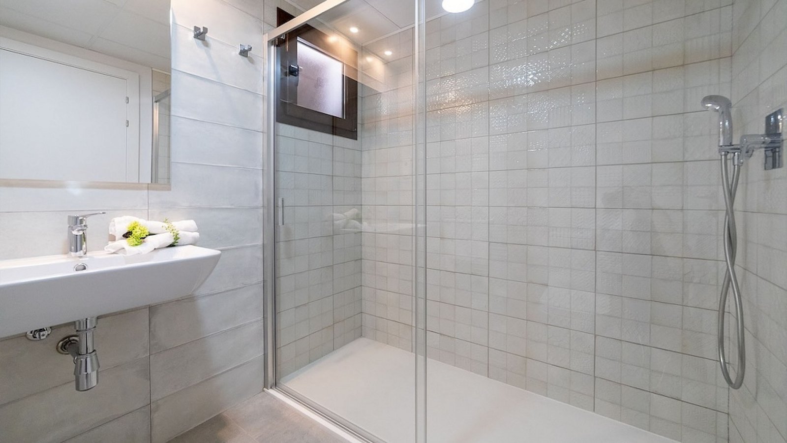 Stilvolle Wohnung mit Dachterrasse und Komfort