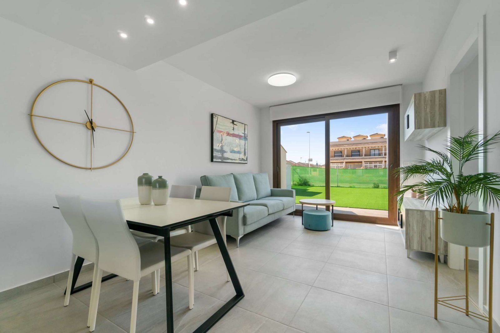 Penthouse direkt am Meer mit Meerblick