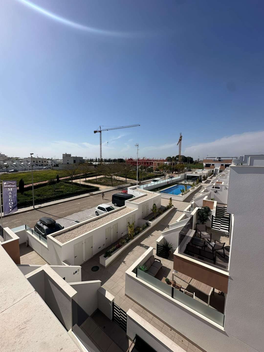 Spektakuläre Wohnung mit Oasen-Pool