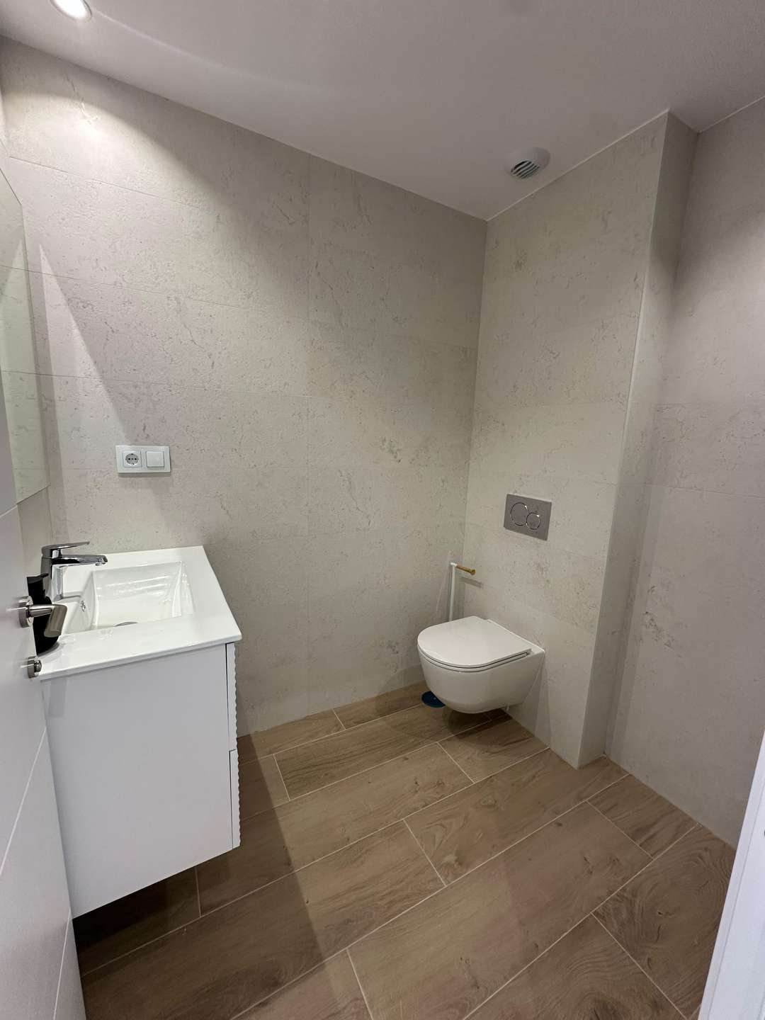 Spektakuläre Wohnung mit Oasen-Pool