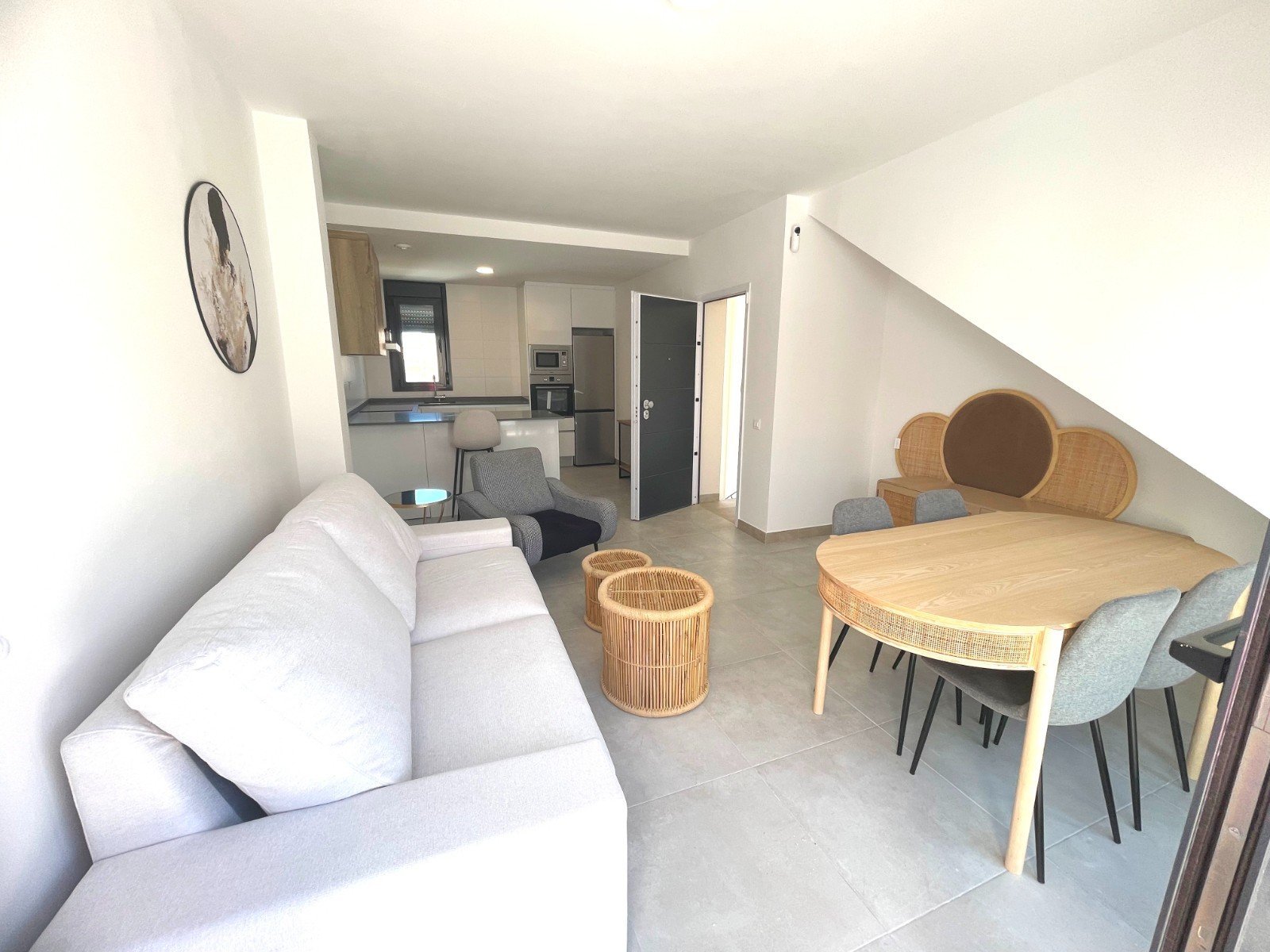 Helles Eckapartment mit großzügigem Dachterrassenbereich