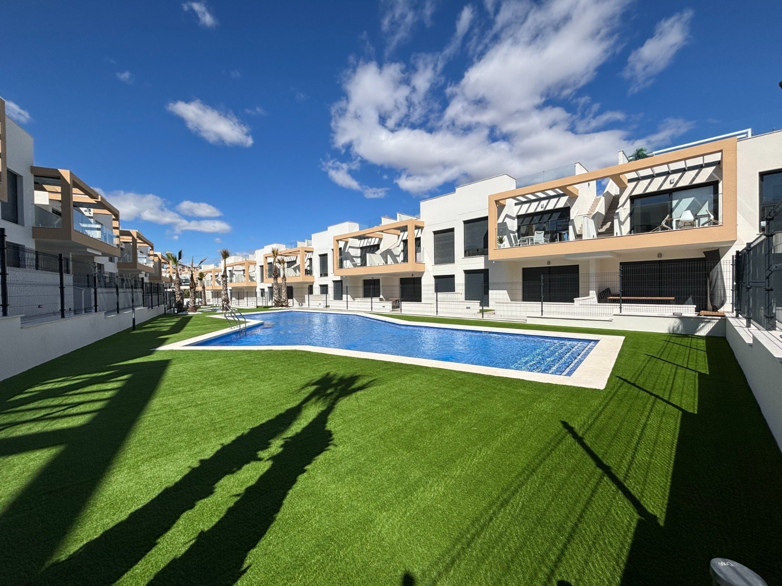 Helles Eckapartment mit großzügigem Dachterrassenbereich