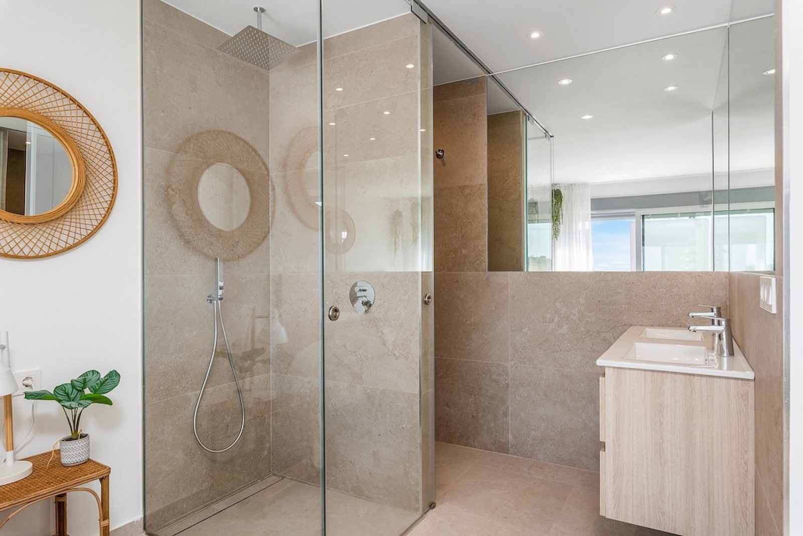 Ibiza-Style Apartment mit Garten &amp; Pool in Dolores