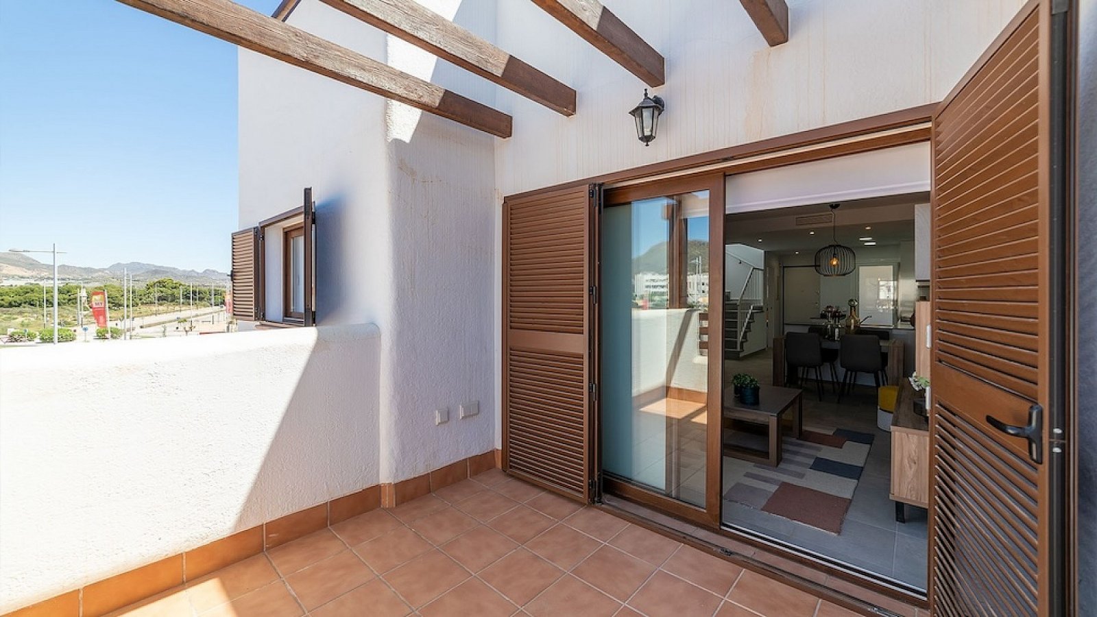 Moderne Apartments nahe Strand mit Pool & Komfort
