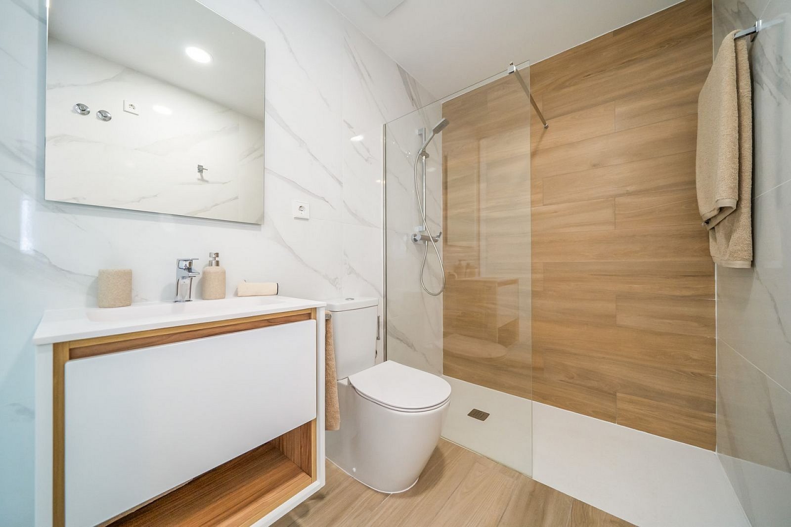 Exklusive Apartments mit Solarium &amp; Pool