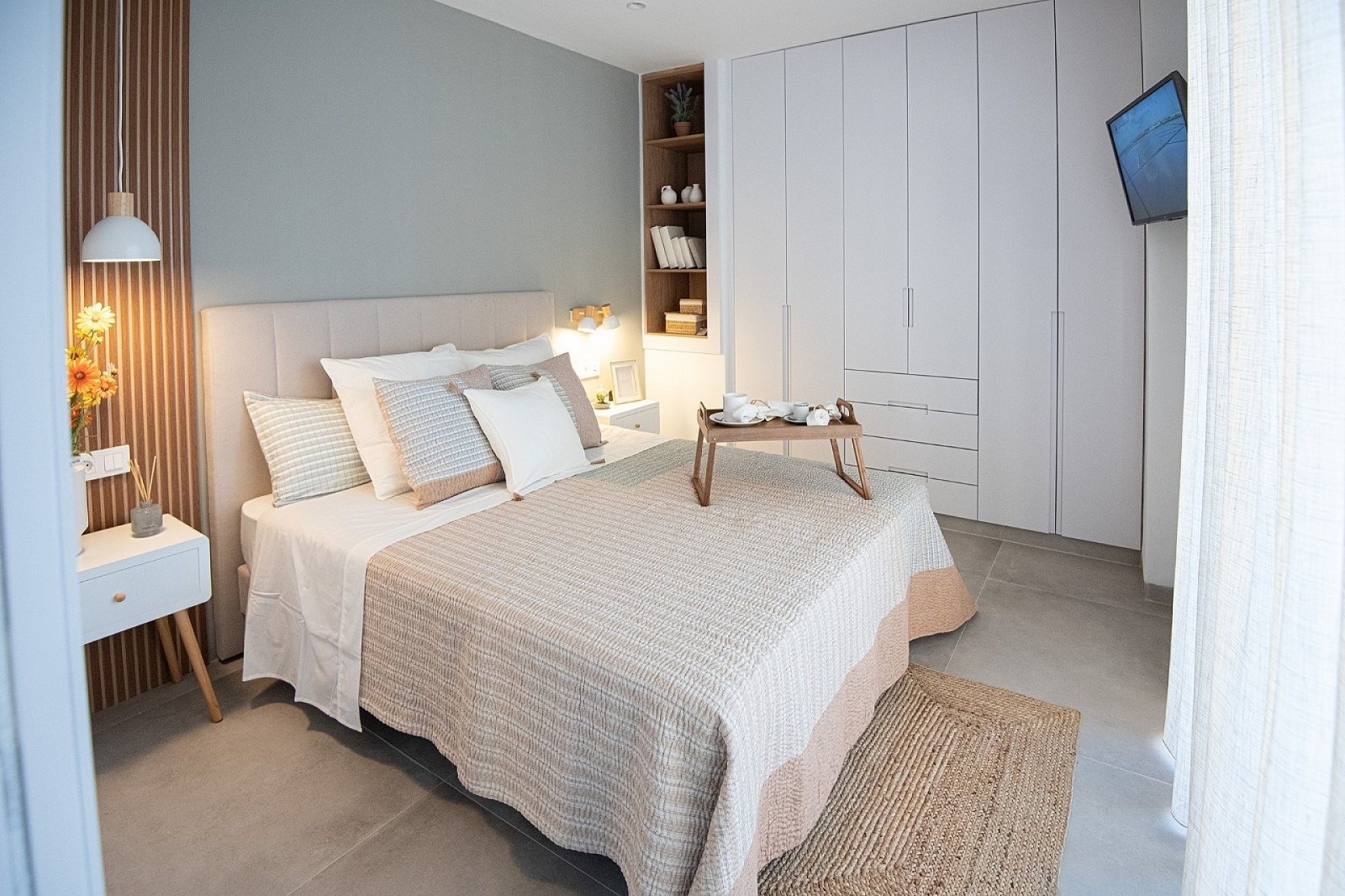 Exklusive Luxusresidenz mit Terrasse &amp; beheiztem Pool