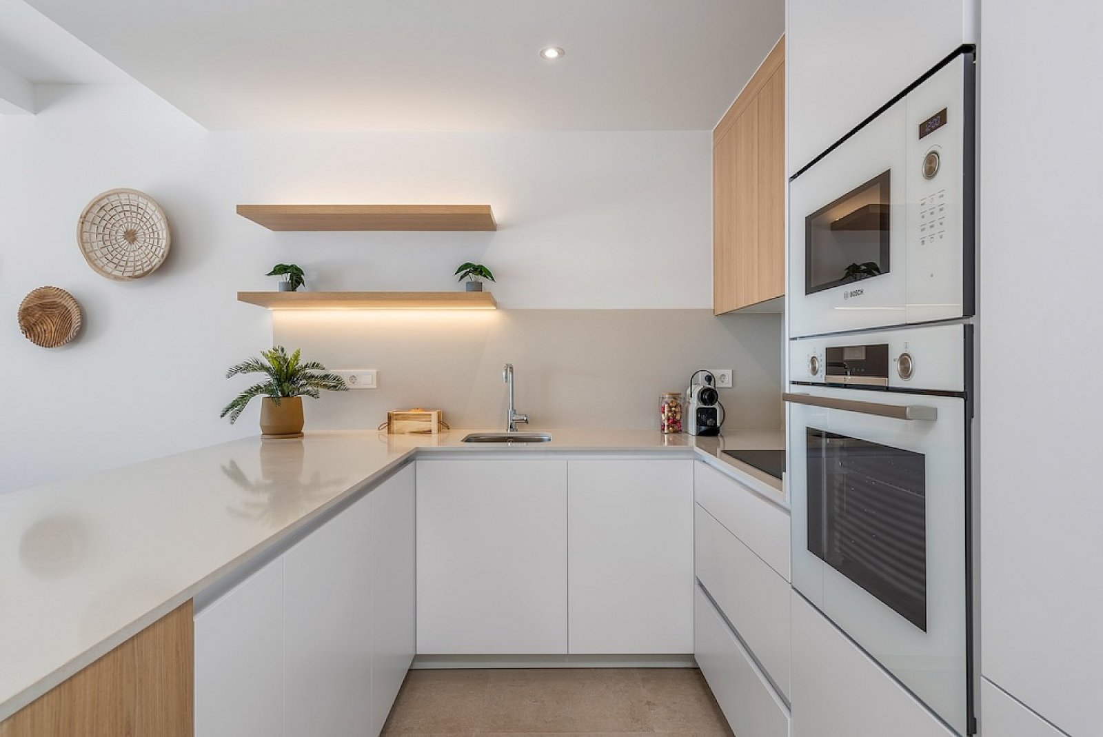 Exklusive Ibiza-Apartments mit Pool &amp; Sonnenterrasse
