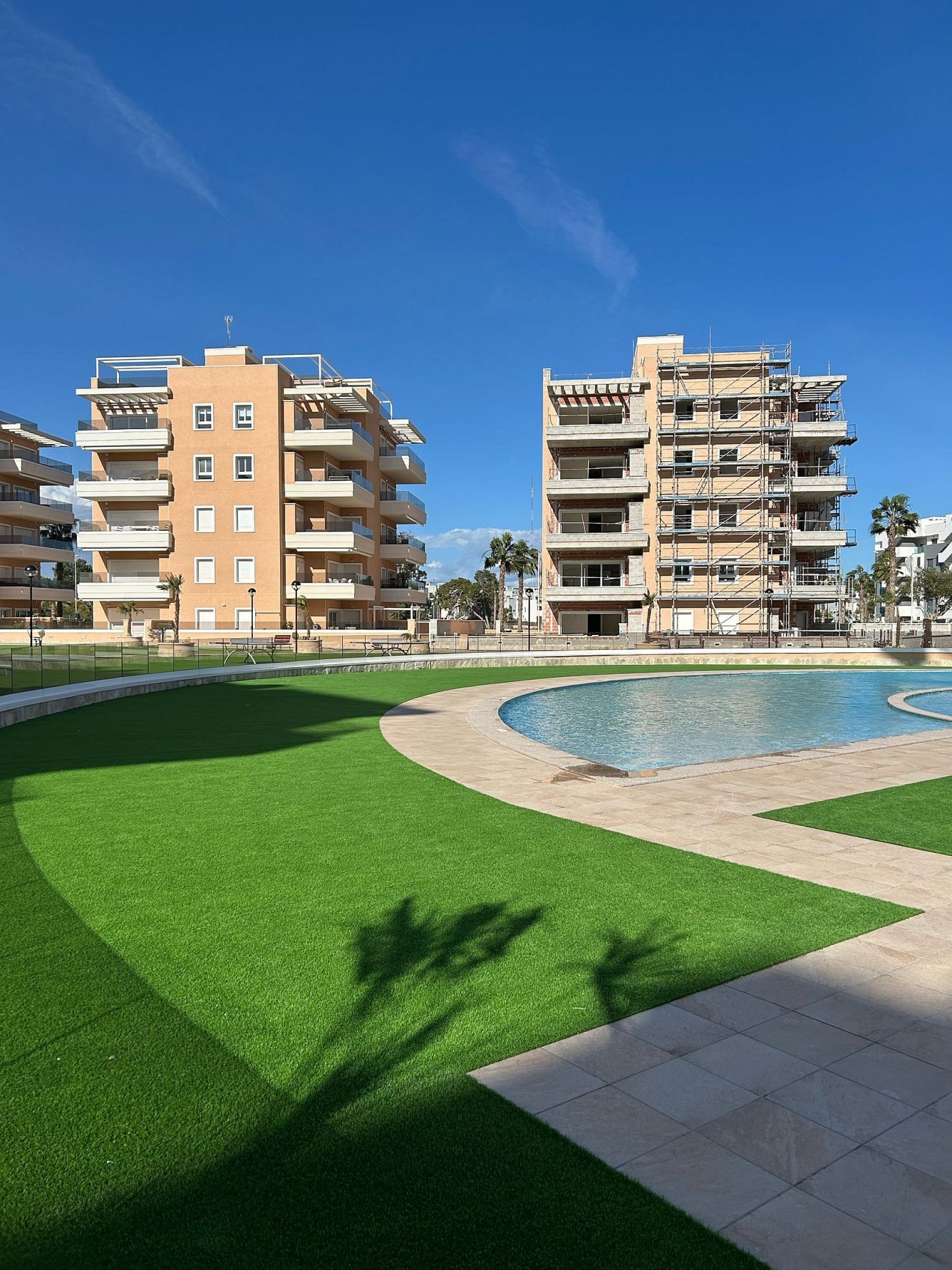 Exklusives Apartment mit Terrasse und Pool