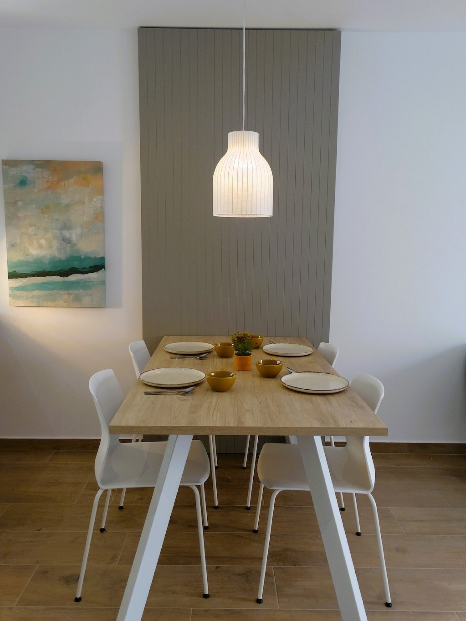 Traumwohnung mit Garten & Pool