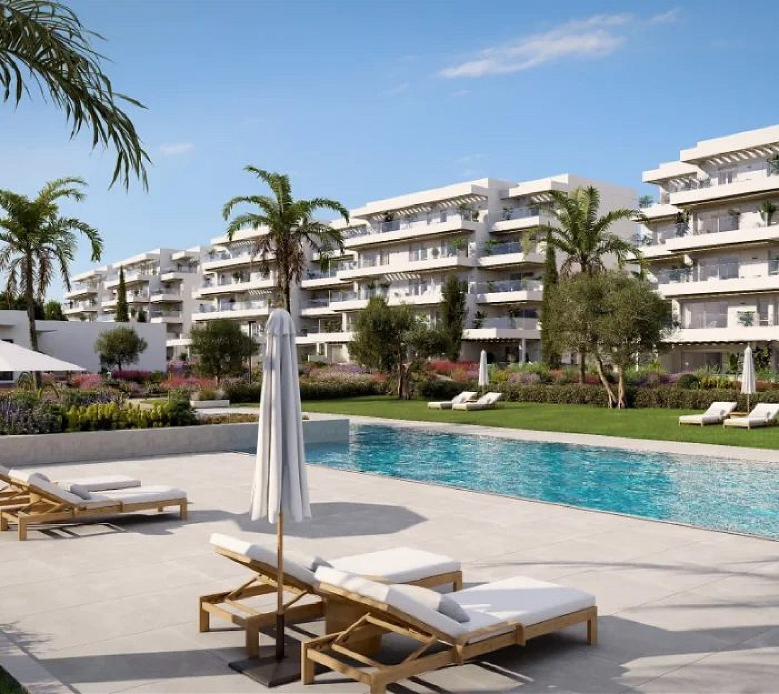 Denia: Exklusives Apartment mit Terrasse, Pool & Wellnessbereich 