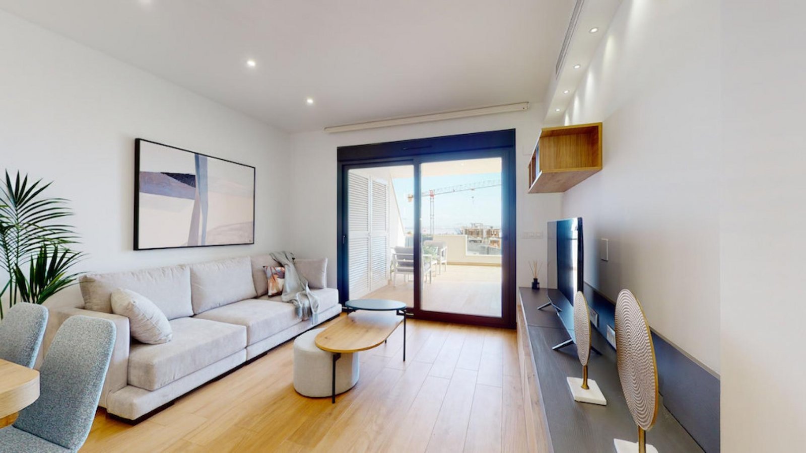 Elegantes Apartment mit Privatgarten &amp; Pool