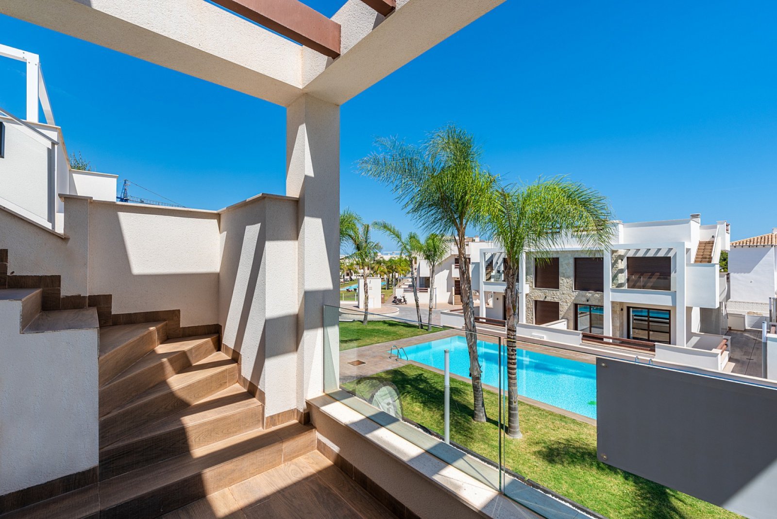 Hochwertige Apartments mit Solarium &amp; Gemeinschaftspool