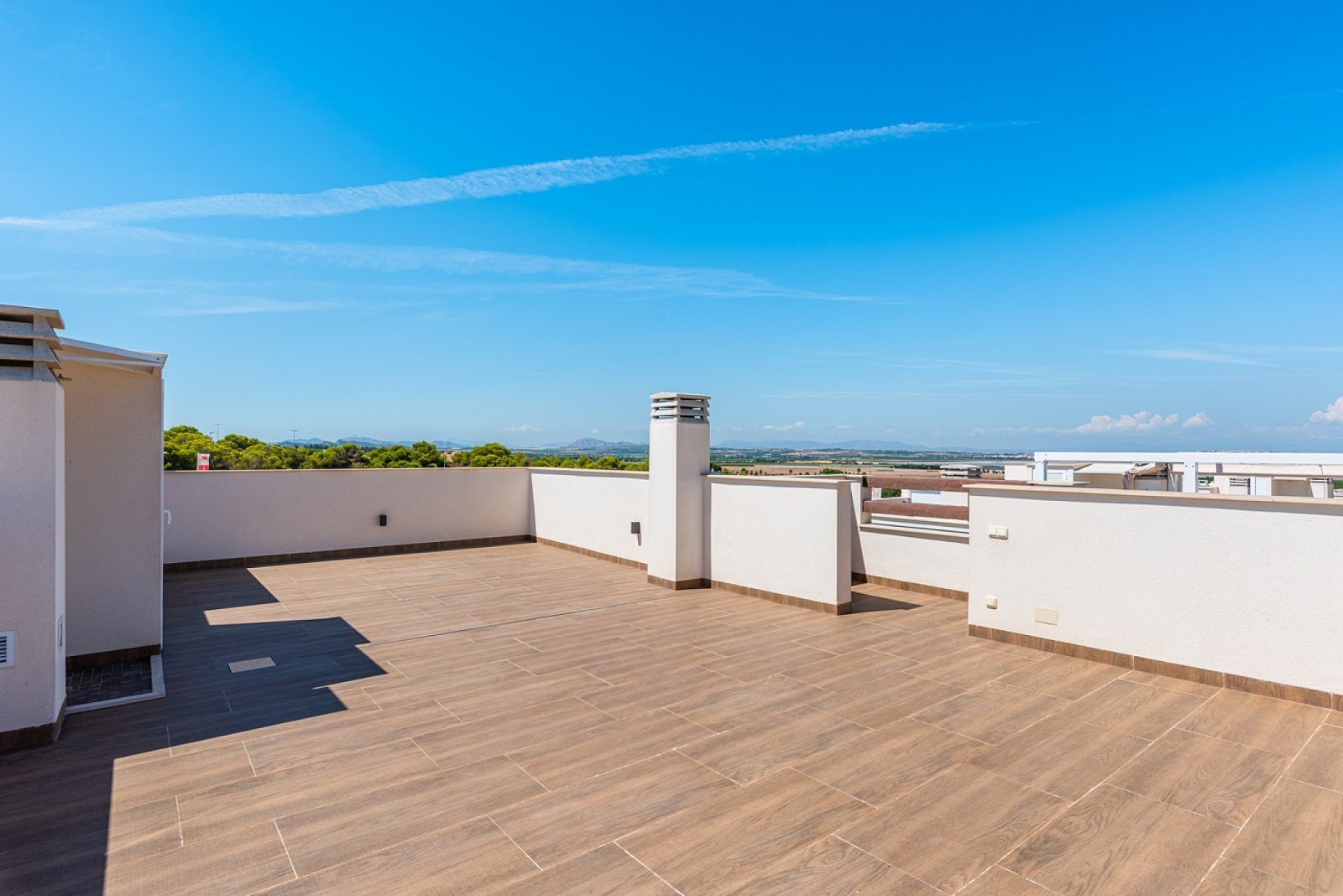 Hochwertige Apartments mit Solarium &amp; Gemeinschaftspool