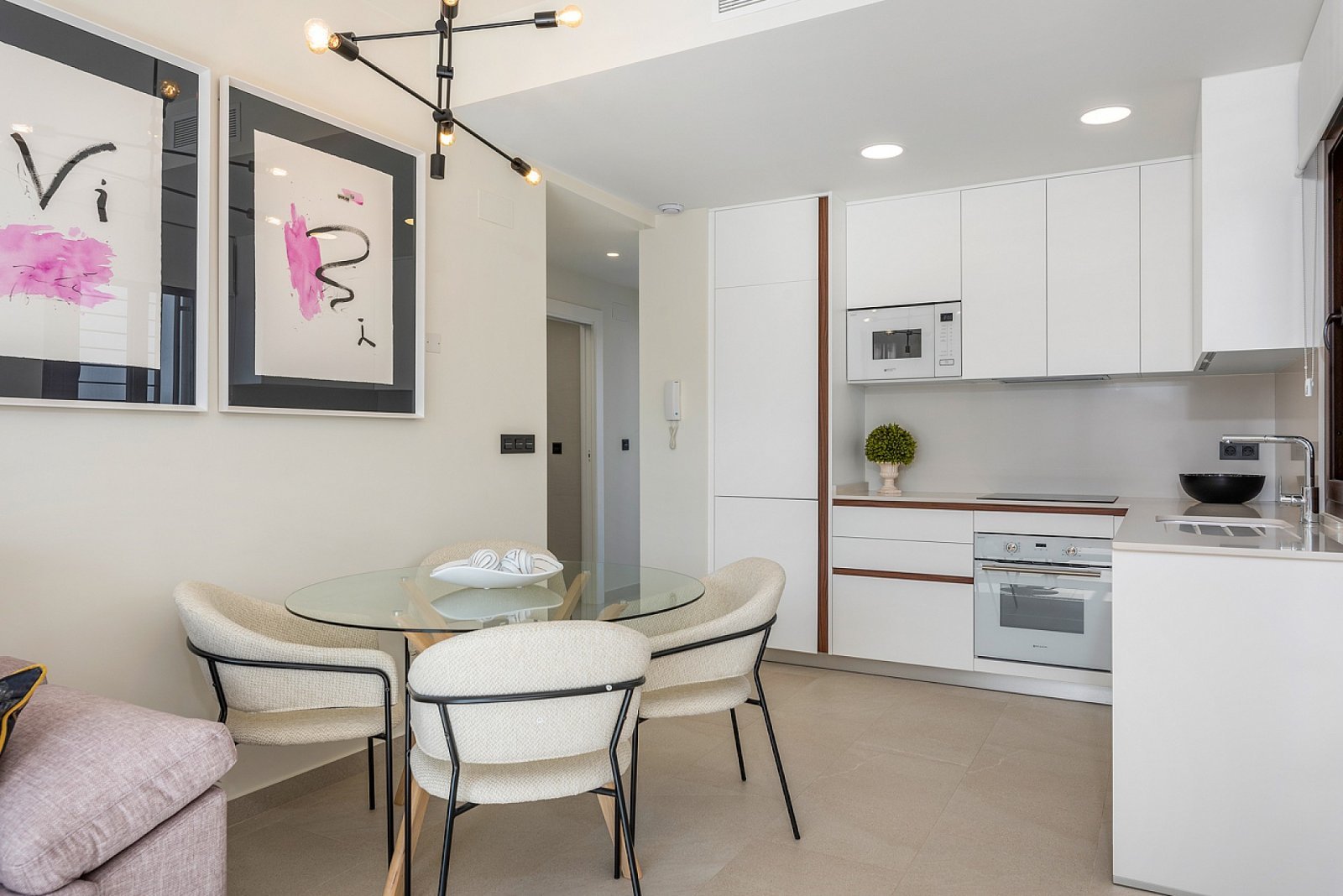 Hochwertige Apartments mit Solarium &amp; Gemeinschaftspool