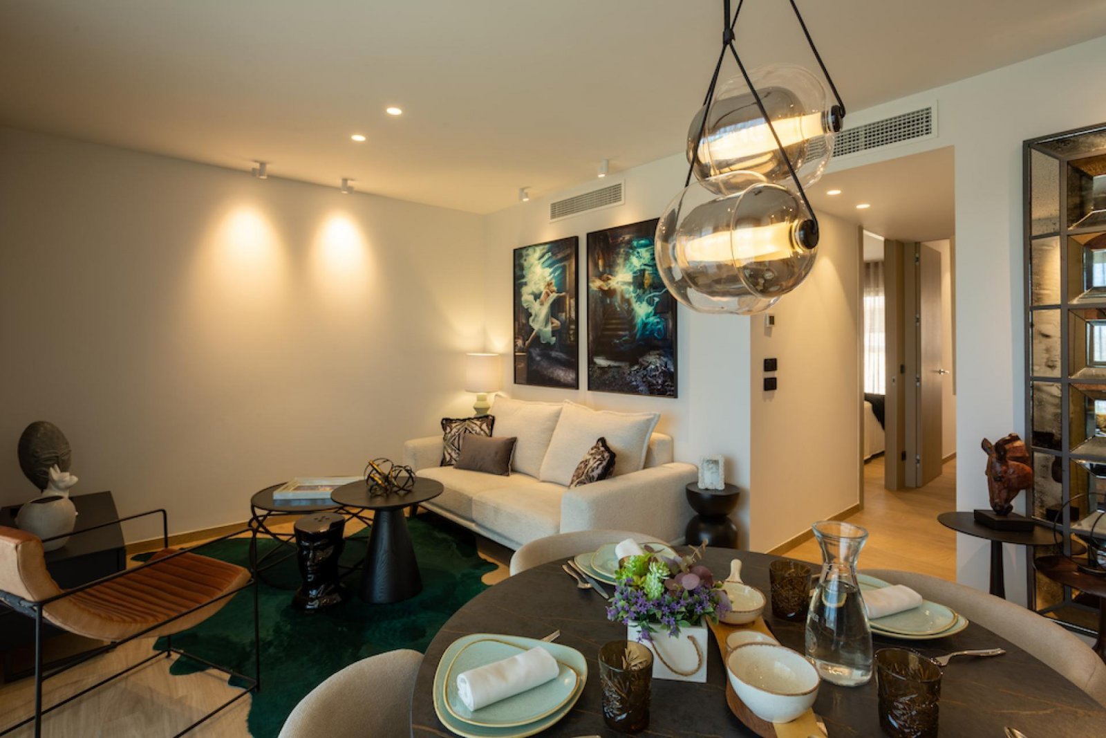 Elegantes Apartment mit Garten, 3 Schlafzimmern und privatem Komfort