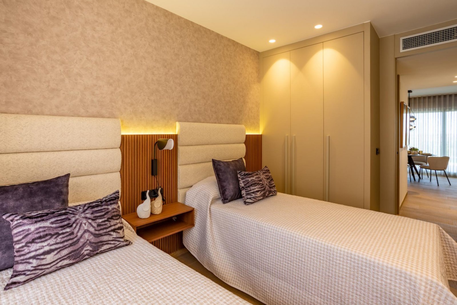Elegantes Apartment mit Garten, 3 Schlafzimmern und privatem Komfort