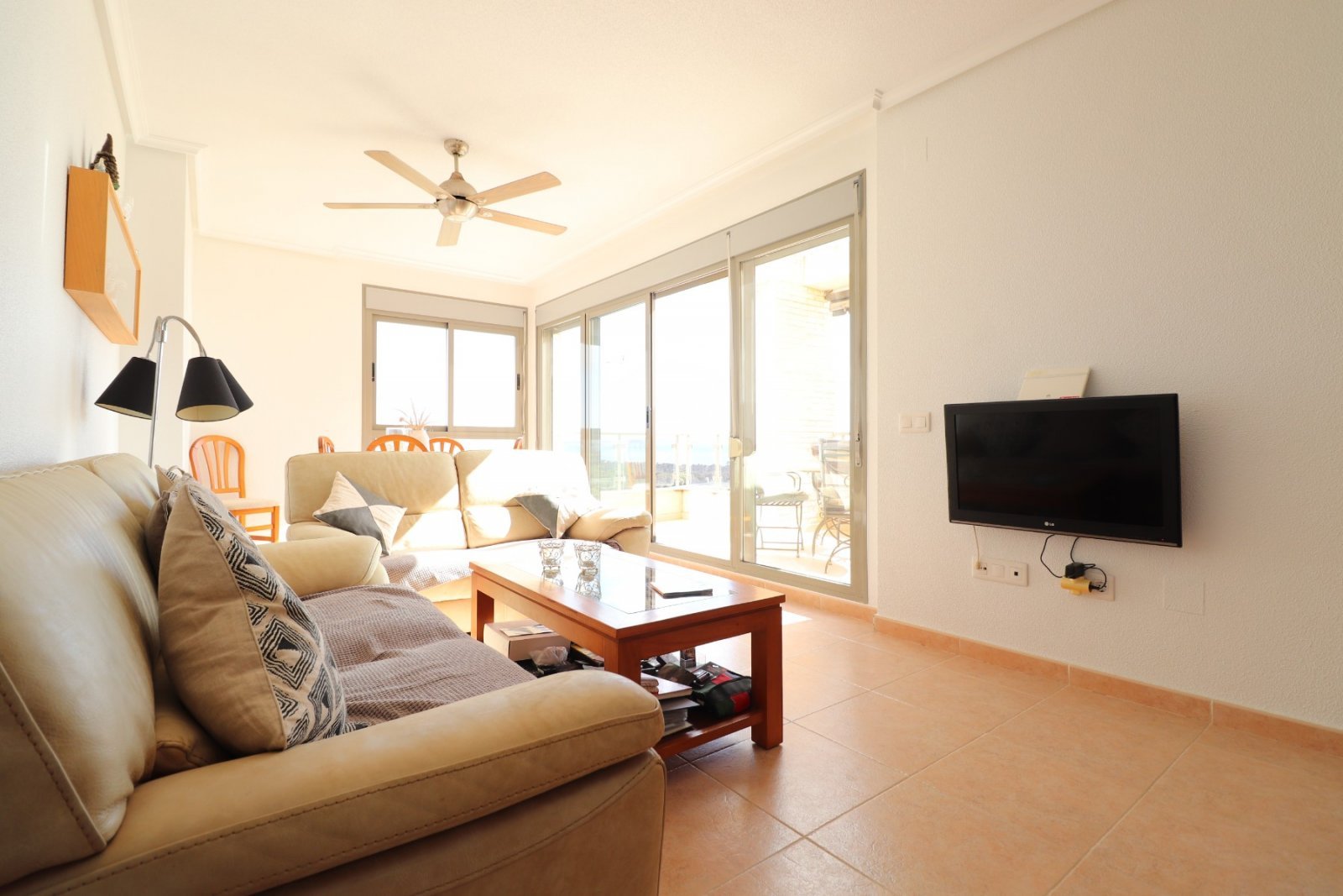 Hochgelegenes Luxus-Penthouse mit traumhafter Aussicht