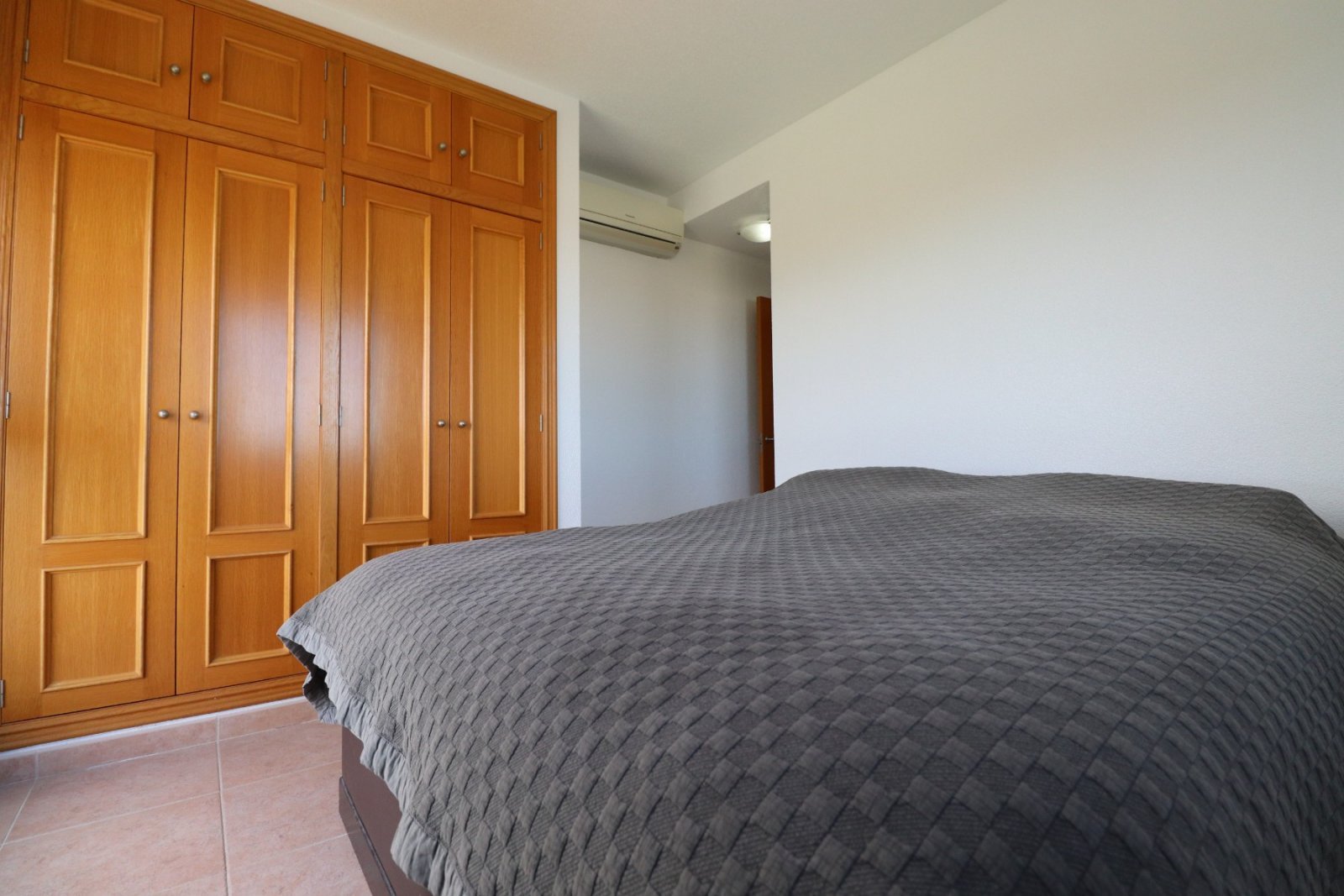 Hochgelegenes Luxus-Penthouse mit traumhafter Aussicht