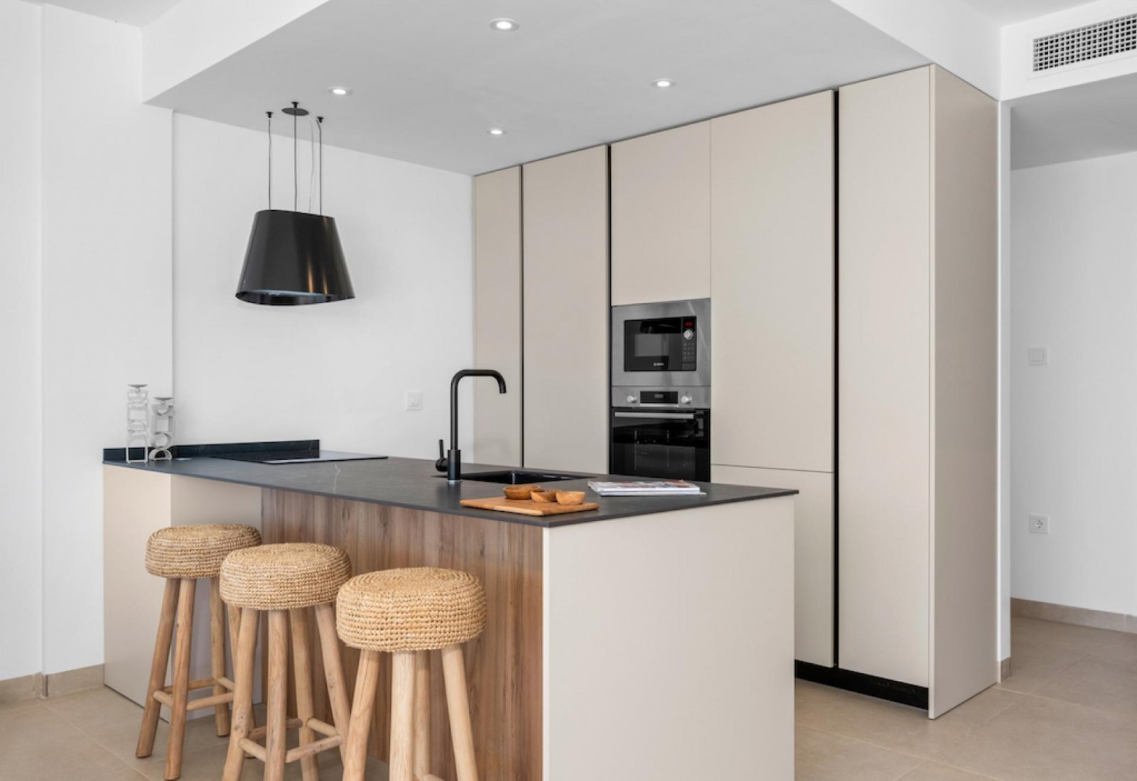 Exklusive Apartments mit Pool und Meerblick