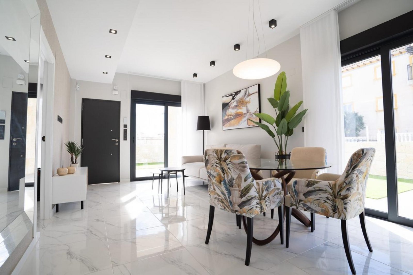 Exklusive Apartments mit Dachterrasse und Pool