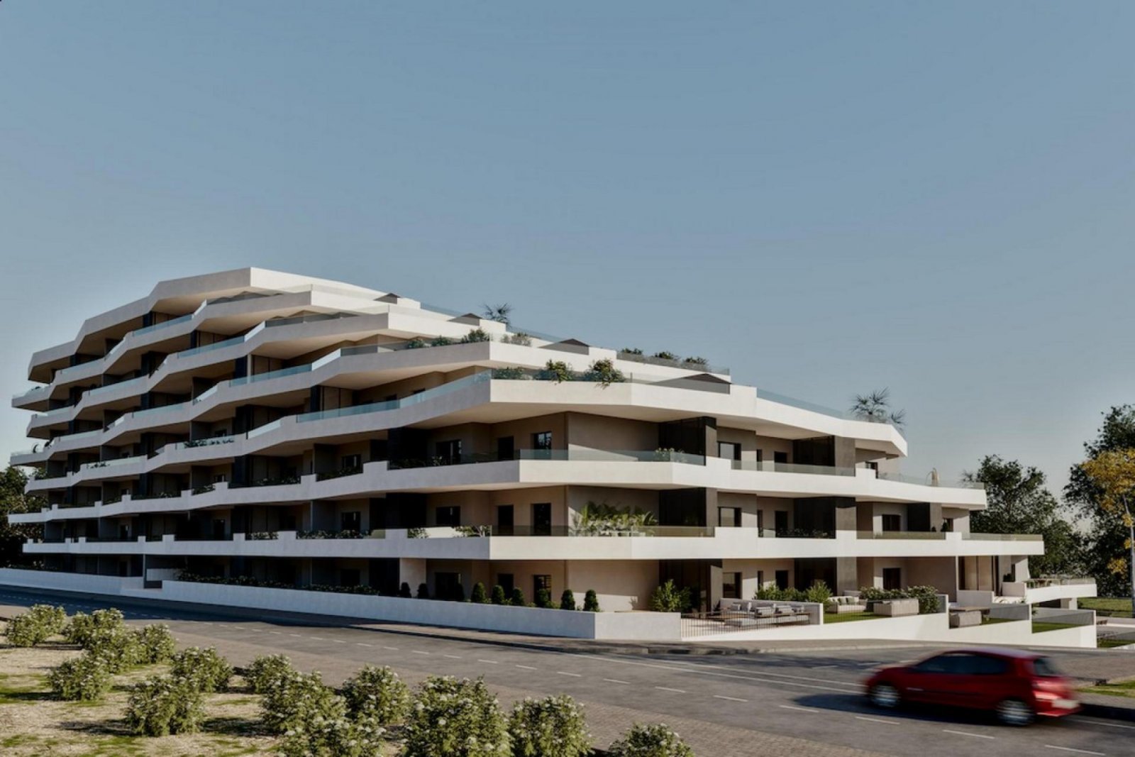 Komfortables Apartment mit Terrasse, Pool und Parkplatz