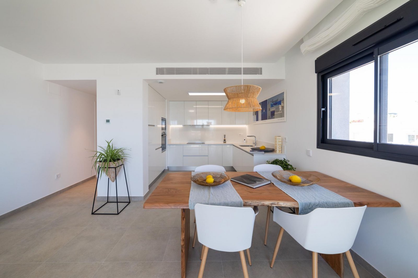 Traumwohnung mit Meerblick, Terrasse &amp; Pool