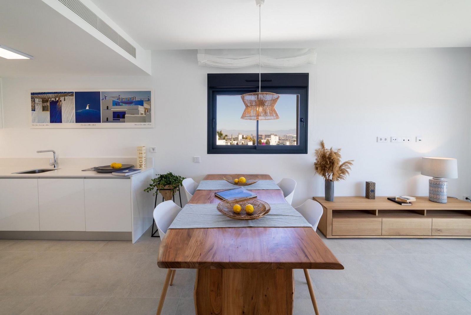 Traumwohnung mit Meerblick, Terrasse &amp; Pool