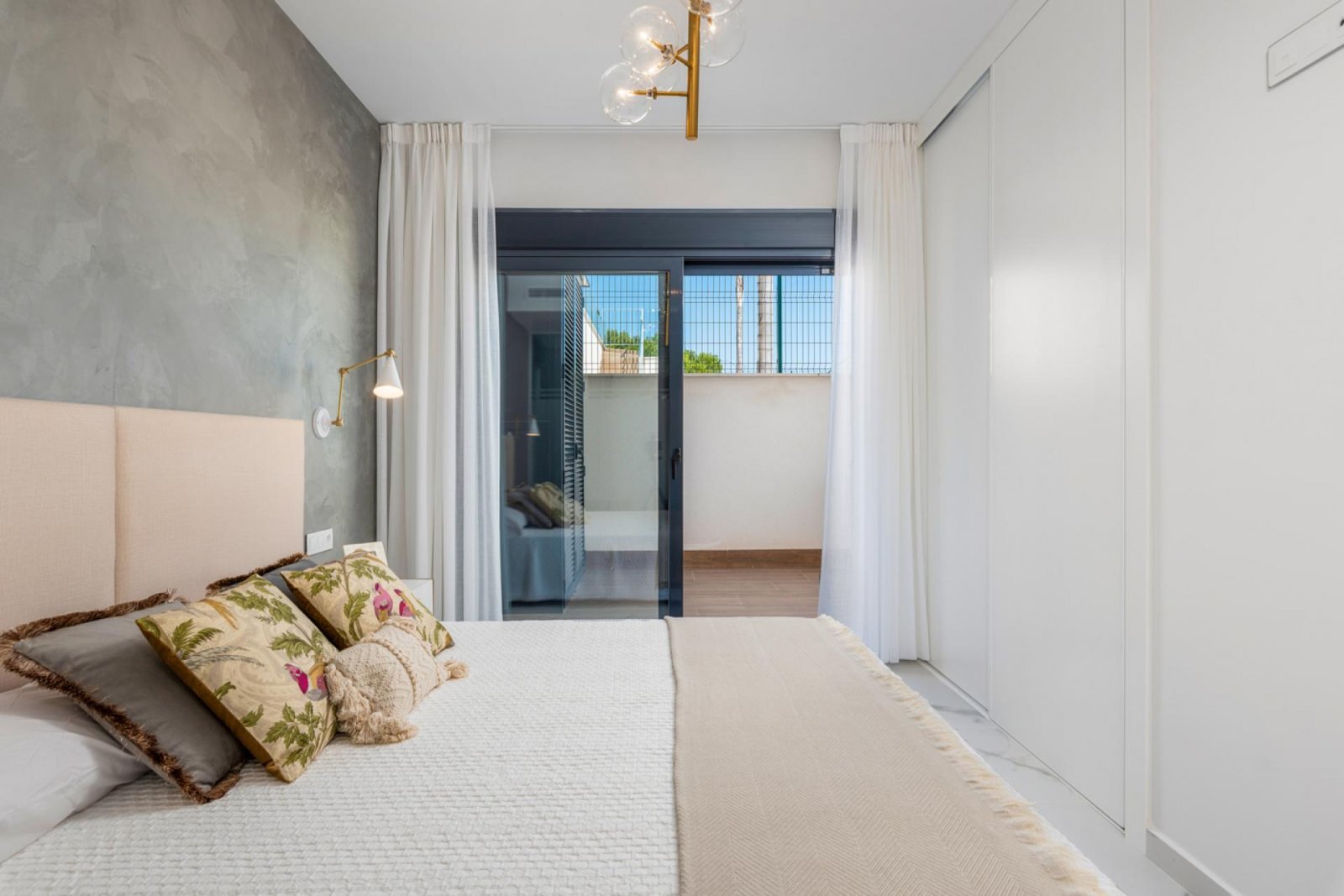 Elegantes Solarium-Apartment mit 3 Schlafzimmern