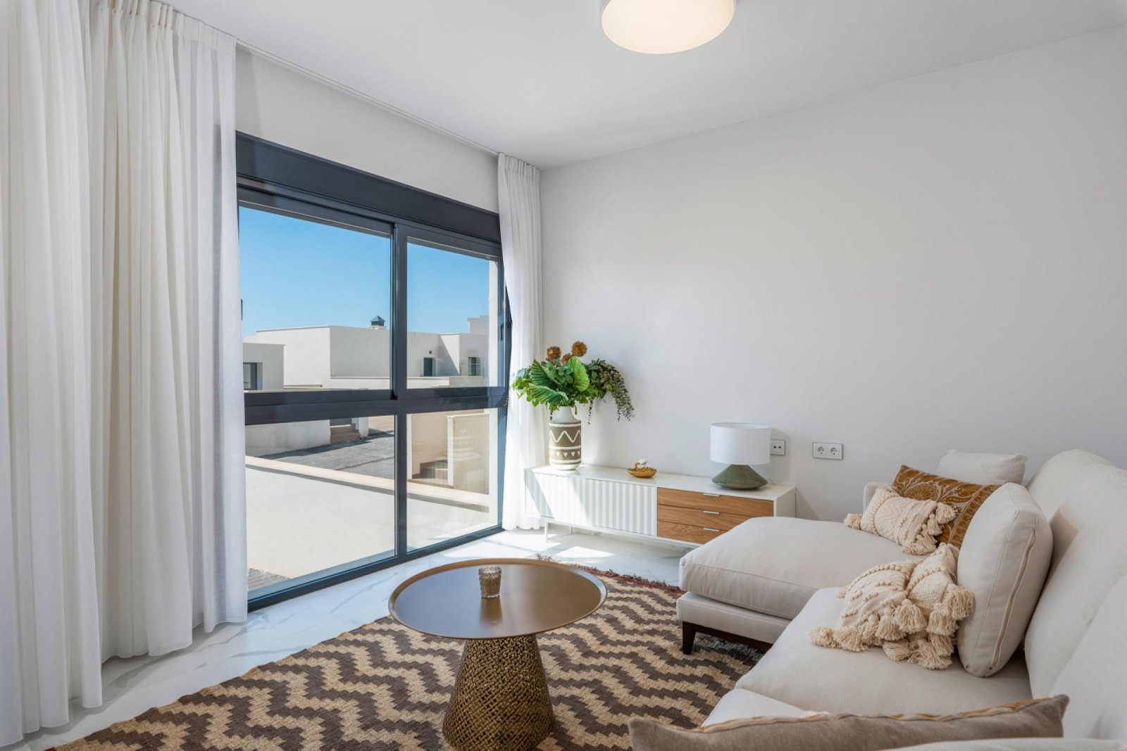 Elegantes Solarium-Apartment mit 3 Schlafzimmern
