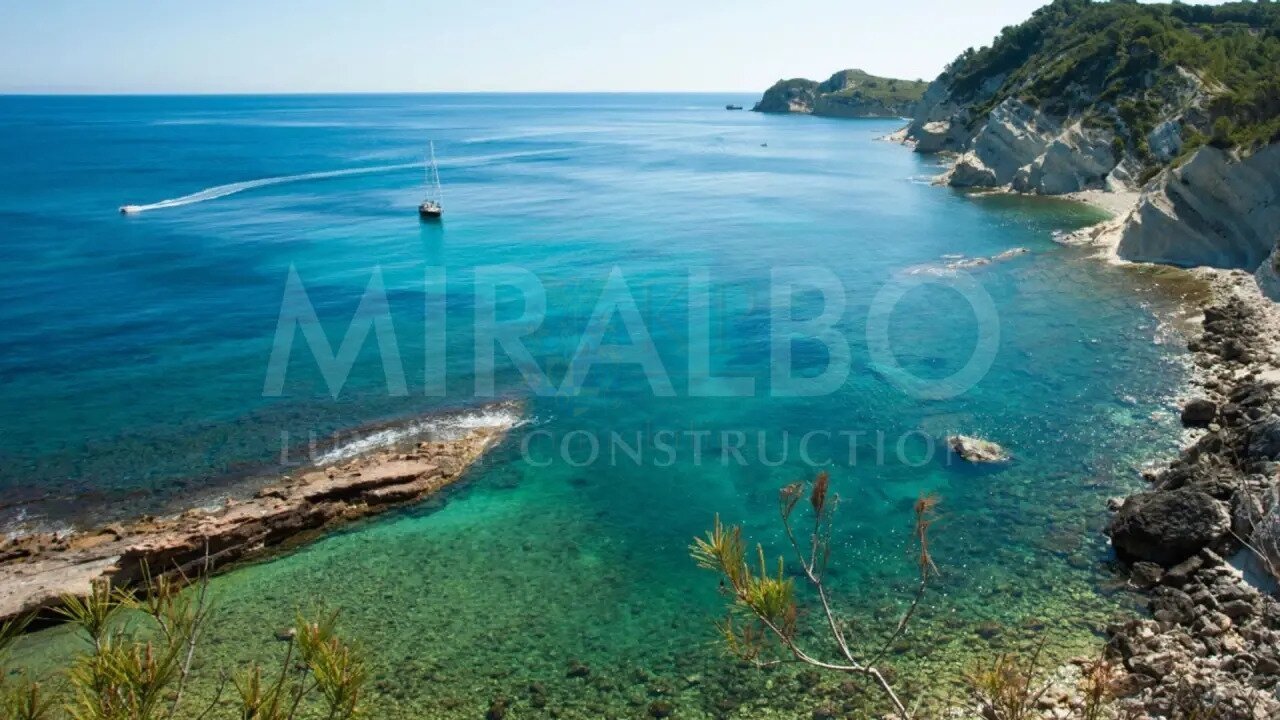***Wunderschöne Villa Aurea in zeitgenössischem Design, in der Nähe vom Strand Arenal in Jávea***
