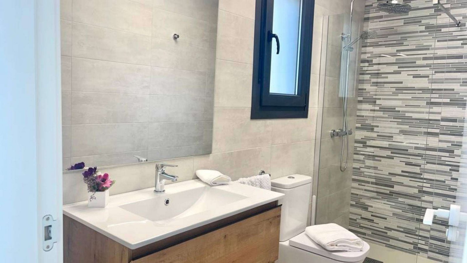 Schönes Haus mit privatem Pool und Solarium