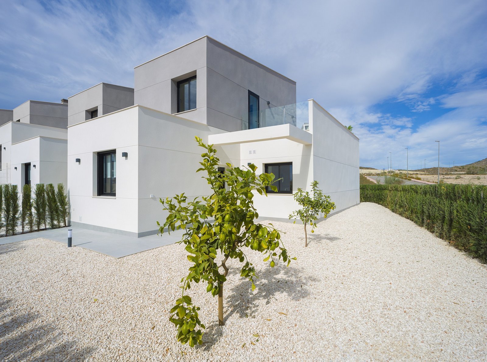Elegante Villa mit 2 Schlafzimmern und Gemeinschaftspool