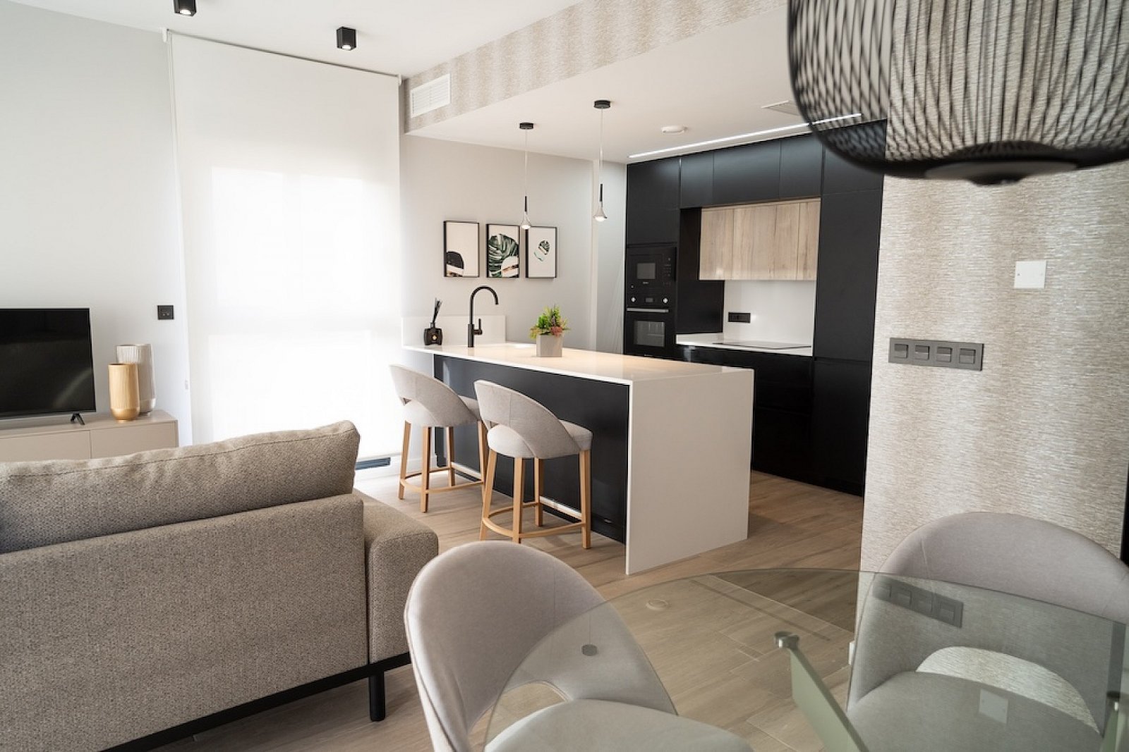 Stilvolles Duplex mit Gemeinschaftspool &amp; sonnigem Wohnkomfort