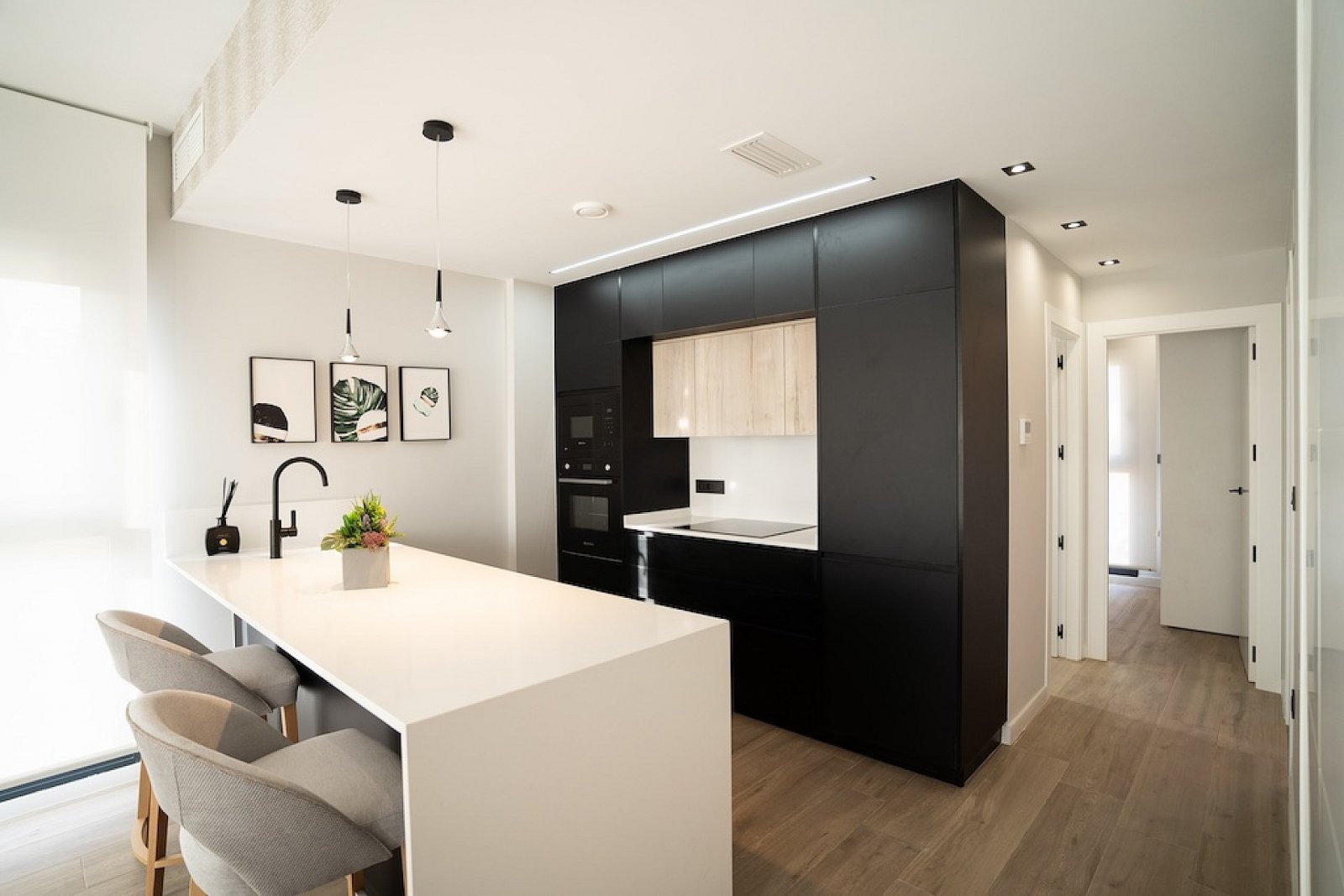 Stilvolles Duplex mit Gemeinschaftspool &amp; sonnigem Wohnkomfort